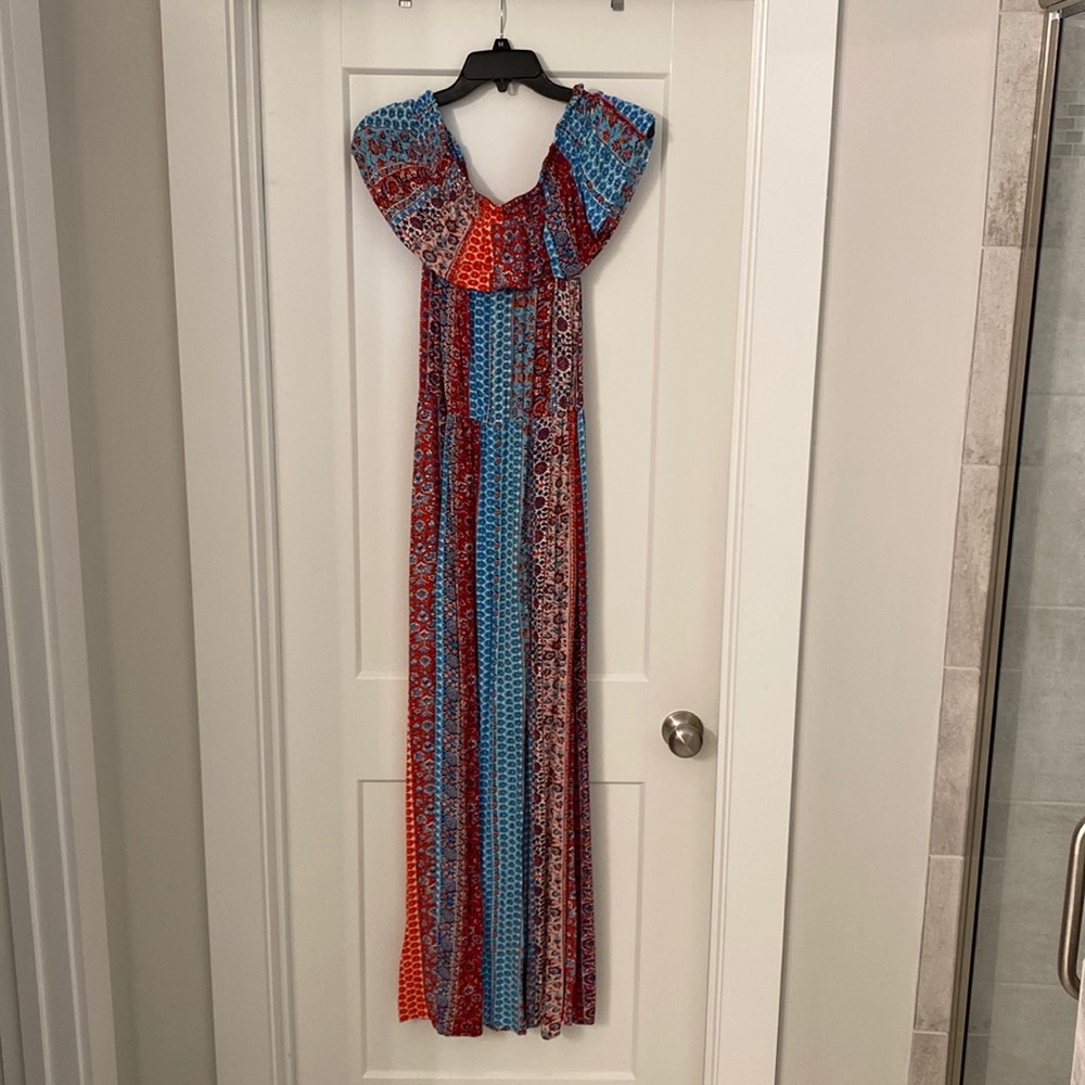 Off-the-shoulder maxi dress